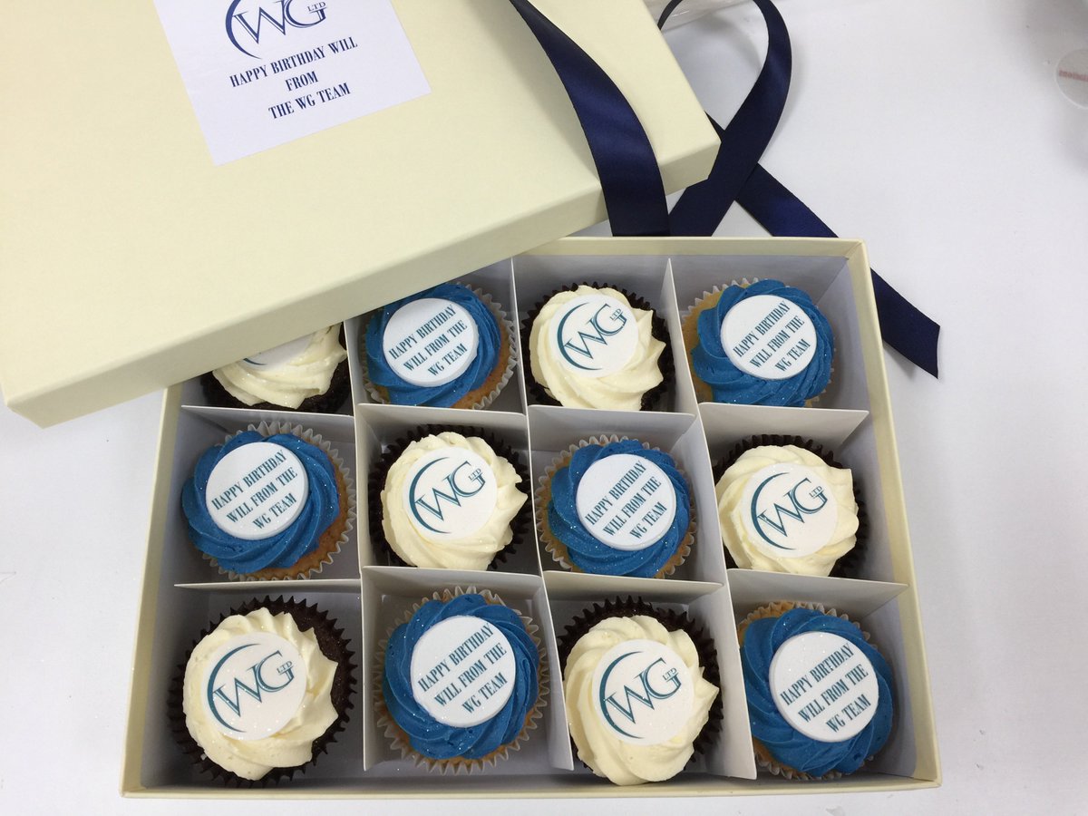 MyTradeStatus's tweet image. Want to impress your boss on his #birthday? Get him some #cupcakes with his initials on it! #loveyourboss #companylogos #timeforapromotion