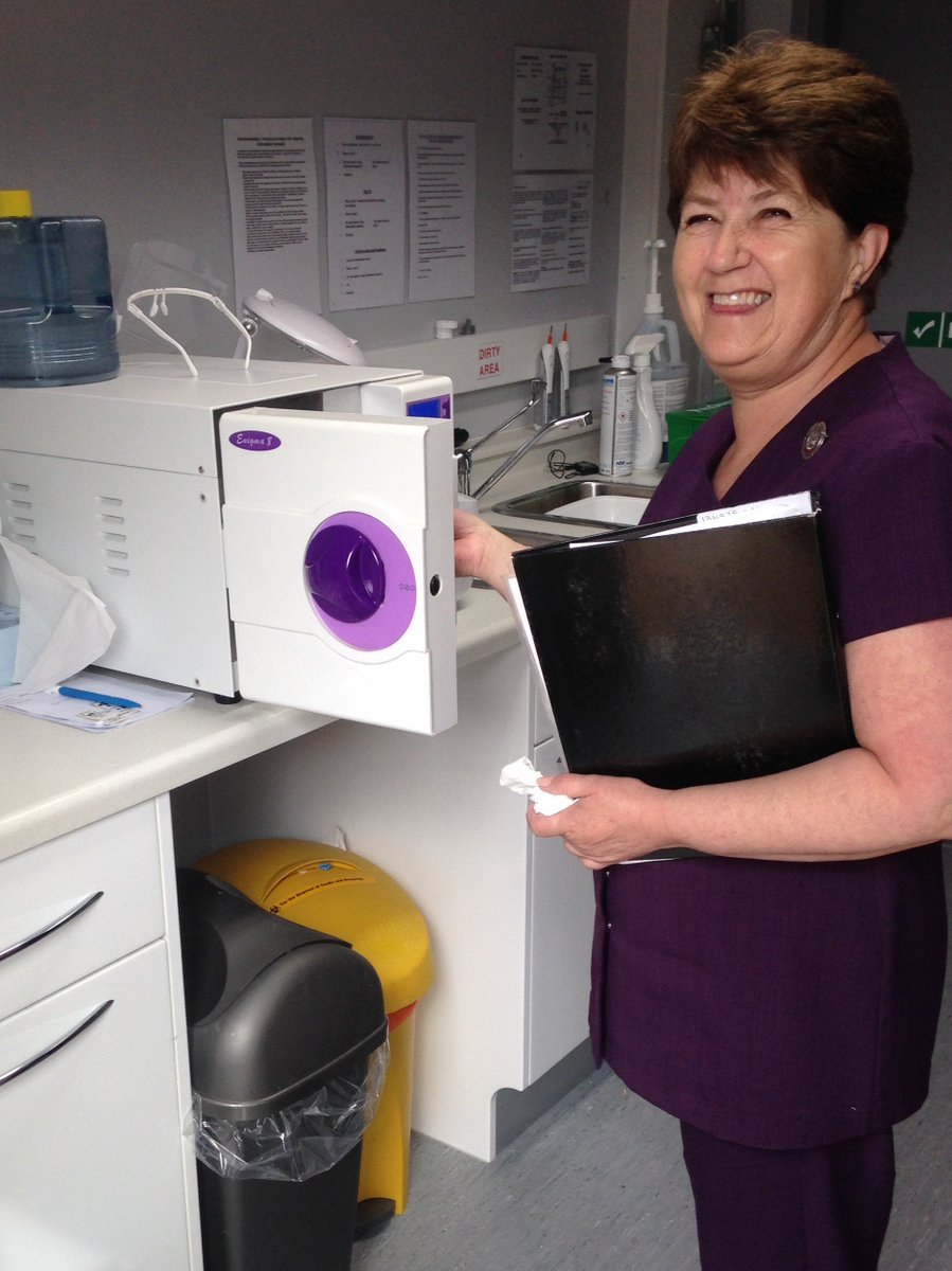 THEHYGIENISTHFD's tweet photo. This is Sue. Sue likes everything clean, documented and CQC compliant. Sue is smart. Be like Sue. #dentalbeautysalon #dentistfreezone https://t.co/5pzU7OYuWh