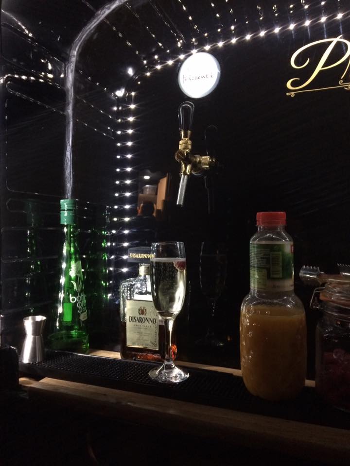 HelloProsecco's tweet photo. Are you planning a party? contact Hello Prosecco to create your very own Fizz Festival #Mobilebar  #prosecco #fizz #helloprosecco https://t.co/1znWqZPSmB