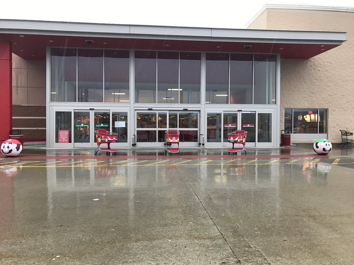 #MarioKart makeover at #target #T2432 #onlyvideogameiamgoodatplaying😂🏎🎮🎯@Ecorreia80Erica