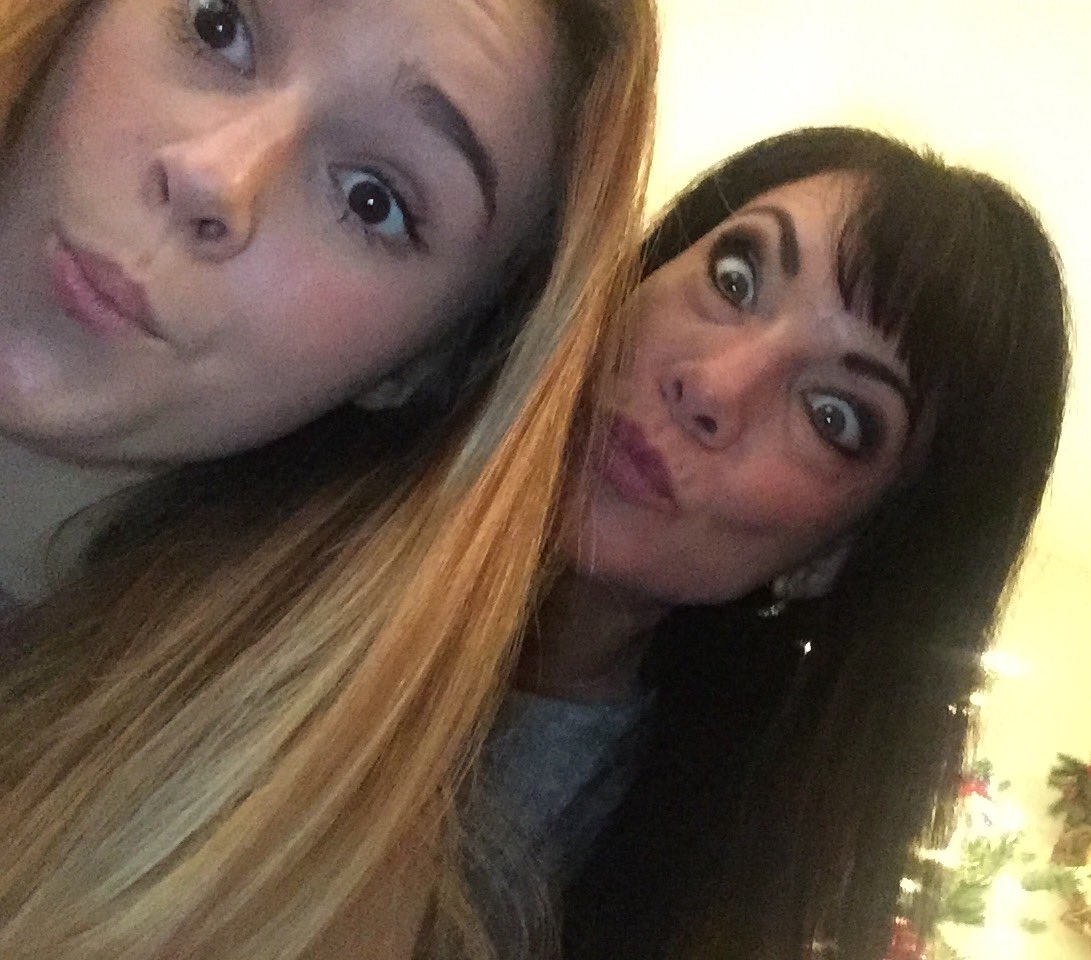 Happy 17th birthday <a href="/SaraSlavik/">Sara Slavik</a>!  So blessed to be your Mom. Love being your #1 fan. Proud of your smarts, talents &amp; beauty. You got this!❤️