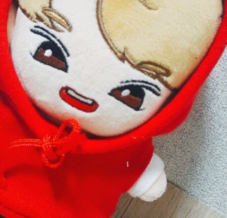 610nice117's tweet photo. [17'S 나휫스] 누워있는데 하늘에 마망들이 둥둥 떠다니는 것 같아 💕 #보고싶은_마망들 https://t.co/pEPbKVOF37