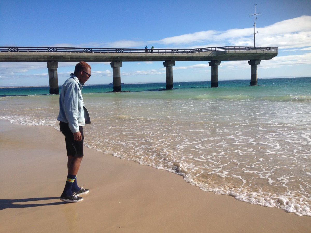 MikeyMashila's tweet photo. #MyWorldRevolvesAround : I miss being around the ocean. There's nothing like the smell of the salty ocean mixed w/ breeze on your face. https://t.co/wtgvpxu8pG