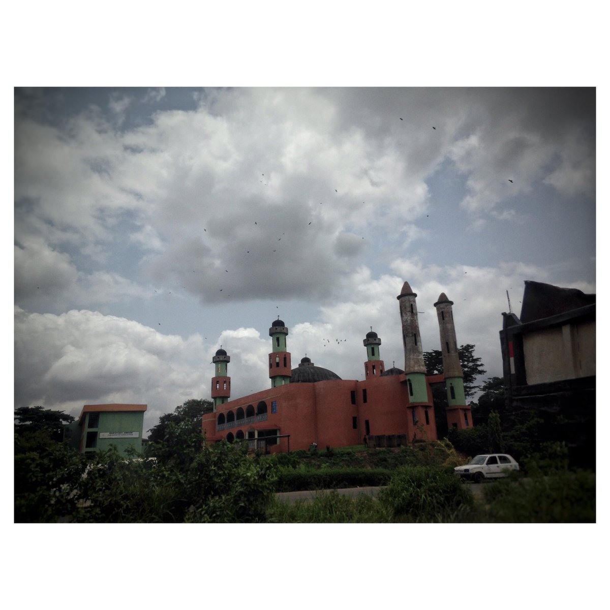 NoraAwolowo's tweet photo. .@jephaletan @TheLotaChukwu @iamMrBoro @Mz__Mo @Mide_Mike #DAY3
#50days #smartphonegraphychallenge
#walkingchronicles https://t.co/o9FNzxIloB