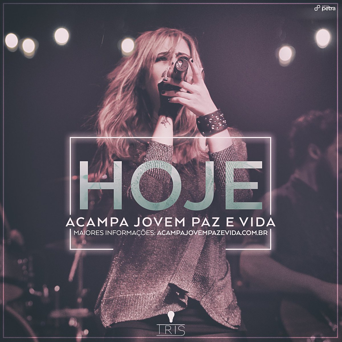 Hoje é dia da banda #TRIS no #AcampaJovemPazeVida.