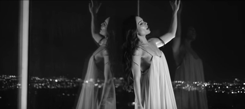 mtvceleb's tweet photo. Vanessa Hudgens returns and is serving in her steamy new music video with Shawn Hook https://t.co/pYug1mC1xB #RemindingMe https://t.co/Yowy6bBPxk