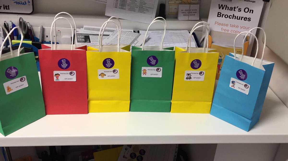Mini wows made up ready for our little PI VIPs over the weekend! #goodiebags #piwow <a href="/placemadebyyou/">A Place Made By You</a> <a href="/LauraEvans81/">Laura EvansWrobleski</a> <a href="/stefankowalcz/">Stefan Kowalczyk</a>