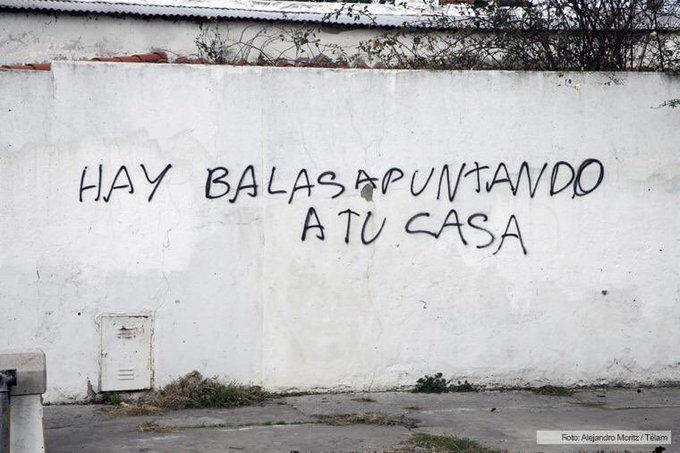 SoyArgen's tweet photo. Cuando le pedis la tarea a un compañero y no te la quiere pasar https://t.co/VjUvuyqZ6M