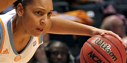 CBurdickfans's tweet photo. @C_Burdick11 OUR FAVE PLAYER C BURD has been locked in, determined, focused and Grindin since she was a child! #Sheisready #weRready #BackC https://t.co/jLtp1kZgMz