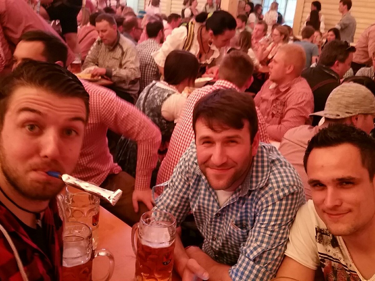 #gmaier
 frühlingsfest ist nur einmal im jahr