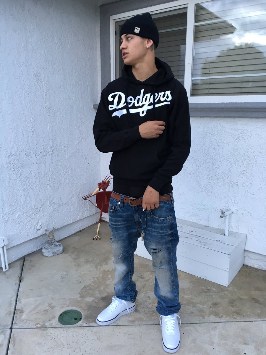 MaxTheMenace44's tweet photo. Been missing the homie lately #FreeTakeoff https://t.co/ML4xZNJsMB