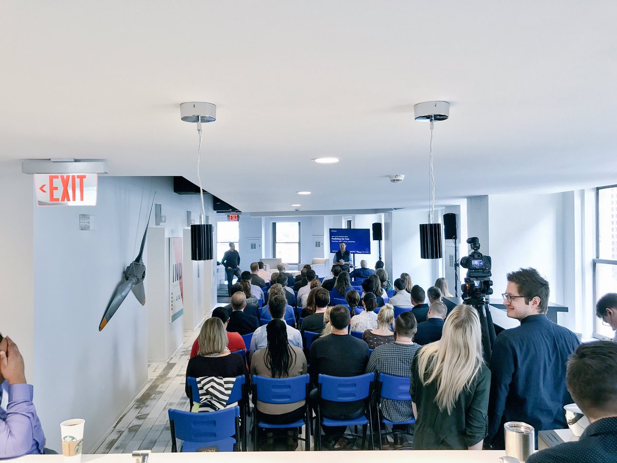 AmandaIndiana3's tweet photo. #HighAlphaIdeas - It's a busy Friday morning at @highalpha w/ @daveknox. Check out his new book, Predicting The Turn. https://t.co/Aki3xd0H9y