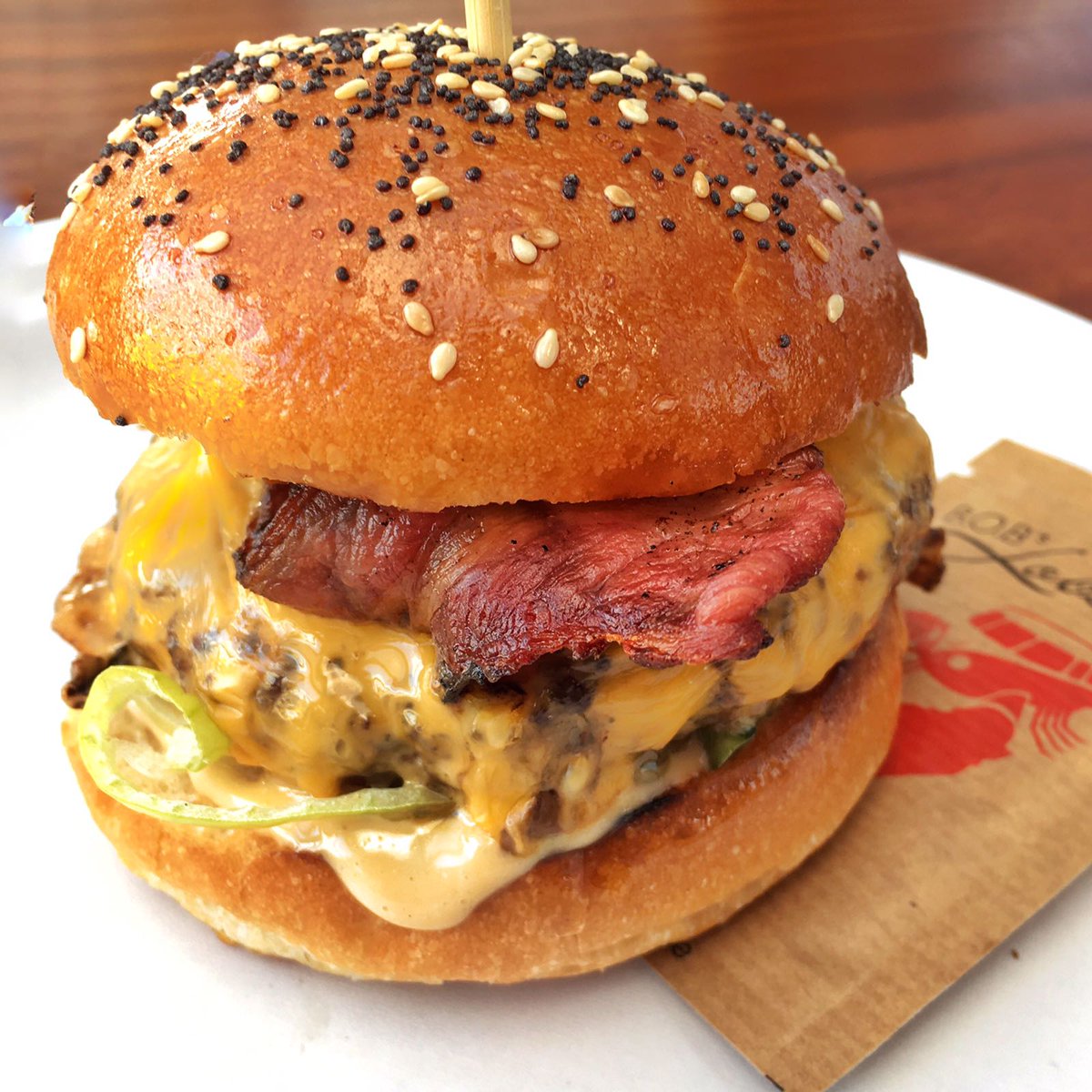 FACT: Rob personally places each sesame seed on every bun with a pair of tweezers. How about THAT for attention to detail? #GiantRobot