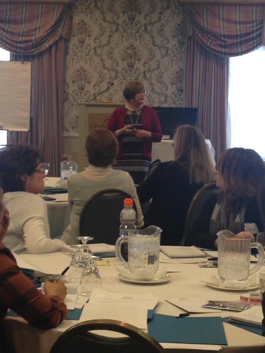 peigna_inc's tweet photo. Full house for our education day! Off to a great start with Angela McGinn, learning about wound healing and management. https://t.co/mnsmEVzqns