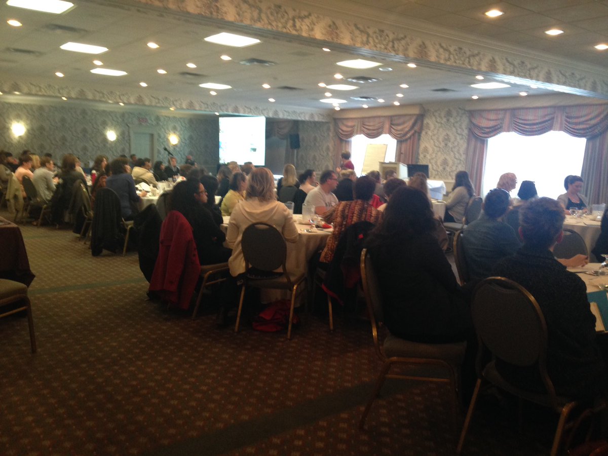 peigna_inc's tweet photo. Full house for our education day! Off to a great start with Angela McGinn, learning about wound healing and management. https://t.co/mnsmEVzqns
