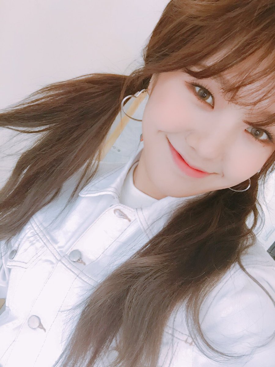 WM_OHMYGIRL's tweet photo. #밈 #까꿍 #2주년 #크리들하이 #양갈래 #큐피드

어서와, 양갈래는 오랜만이지??

크리들 진짜 제가 정말 좋아하는 거 알죠? 정말 여러분이 있기에 우리가 있는거에요 사랑합니다❤️ https://t.co/AkXfNFULTD