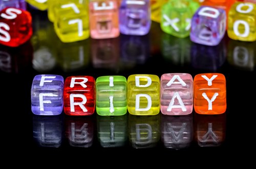 MumsnetBloggers's tweet photo. #FF some new members of the Mumsnet  #VloggersNetwork @thewattsonline @hippychristimum  @HuttKira @MamaMighalls @thatkat https://t.co/dLUIesUB7L