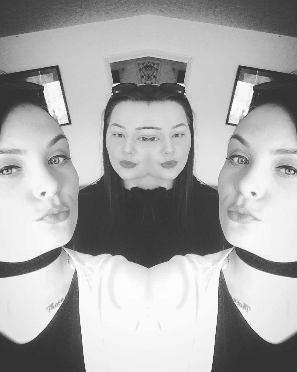 JaydeStaveley's tweet photo. Sisters 2/4🖤🖤 https://t.co/f0EWz8XaGm