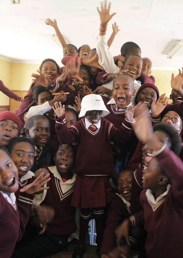 Mamelani's tweet photo. #RIPOntlametse Dankie for motivating young people to achieve their goals regardless of any challenges. May we find courage in your bravery! https://t.co/4W7ZNrWNWY