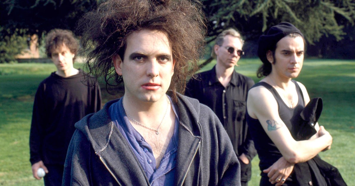 The Cure's 'Wish' turns 25 today. Here are 7 things you didn't know about the smash single, "Friday I'm in Love" rol.st/2otCUmn