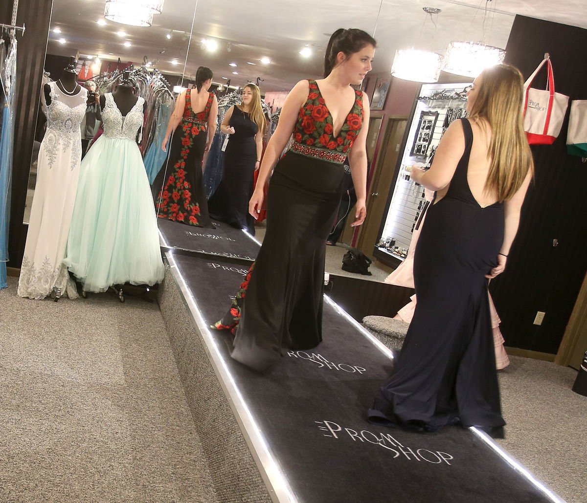 The Prom Shop Twitter