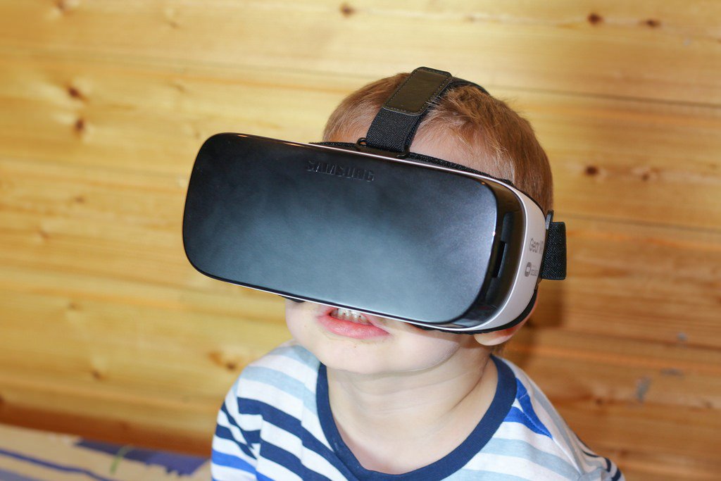 AEspanola96's tweet photo. Virtual Reality for Global Collaboration https://t.co/iVmTkvudCe https://t.co/izOaNpmxrw