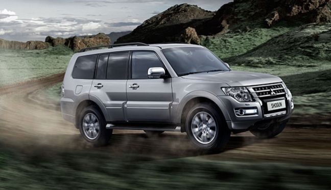 siecarsalesandleasing.co.uk/business-lease… Mitsubishi Shogun Diesel SW 3.2 DI-DC [187] SG3 5dr Auto Only £420.05+ vat per month #OldhamHour  @thebestofOldham