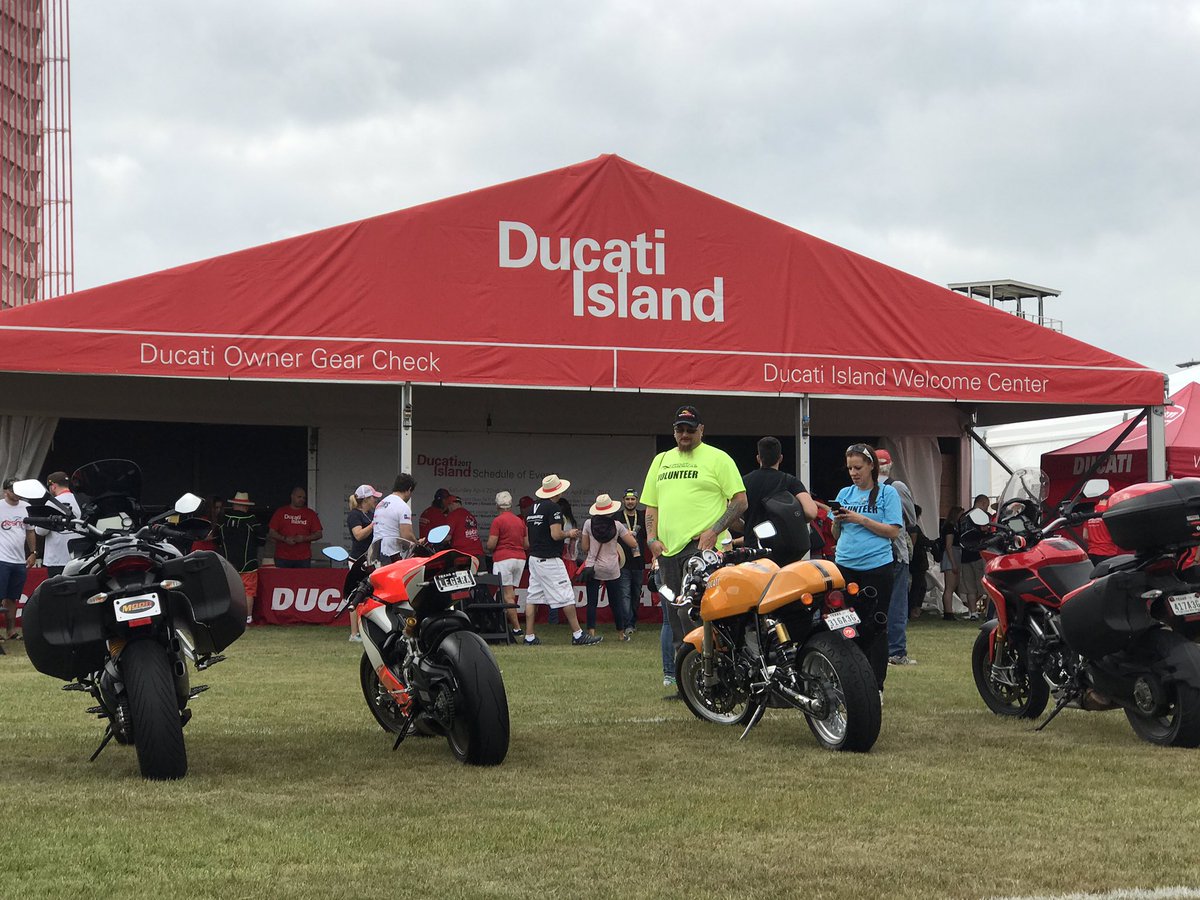 Fergomez027's tweet photo. Ducati Island https://t.co/G2kS0WdWQv