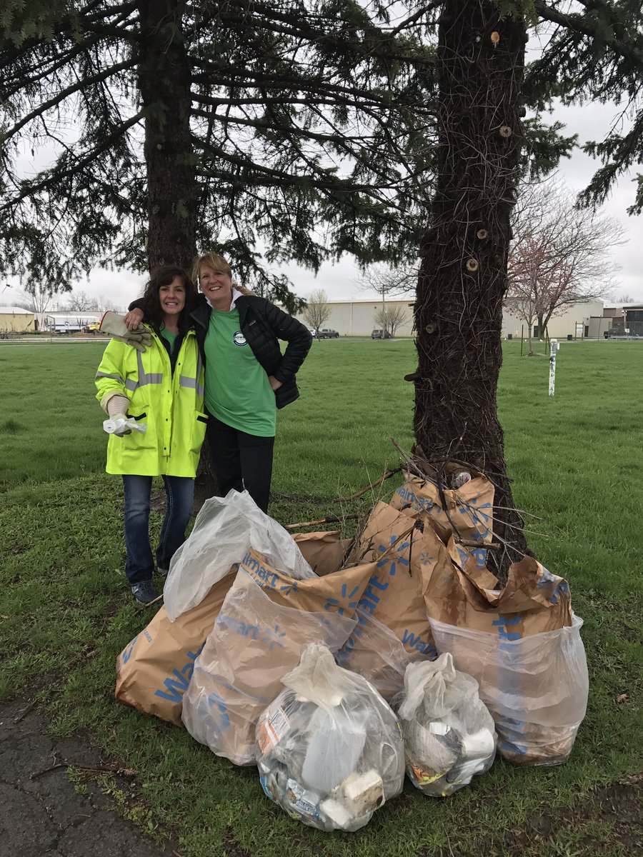 #gridgoesgreen #earthdaycleanup