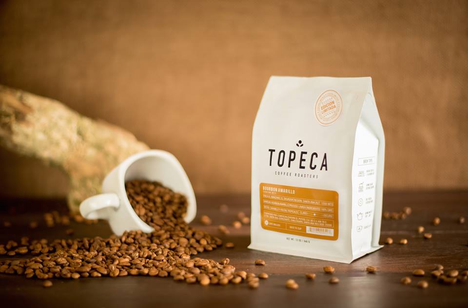 #CafeTopeca #BourbonAmarillo es Tropical y Excepcional, sus notas a caramelo y frutas tropicales se vuelve tu opción perfecta.