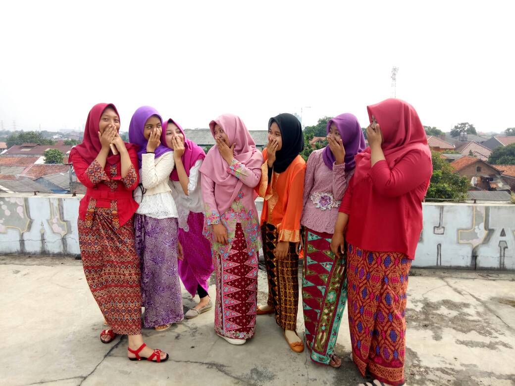 hibahhuy's tweet photo. @smkmeiliamedika #perawat #harikartini https://t.co/PxZrplaDT7
