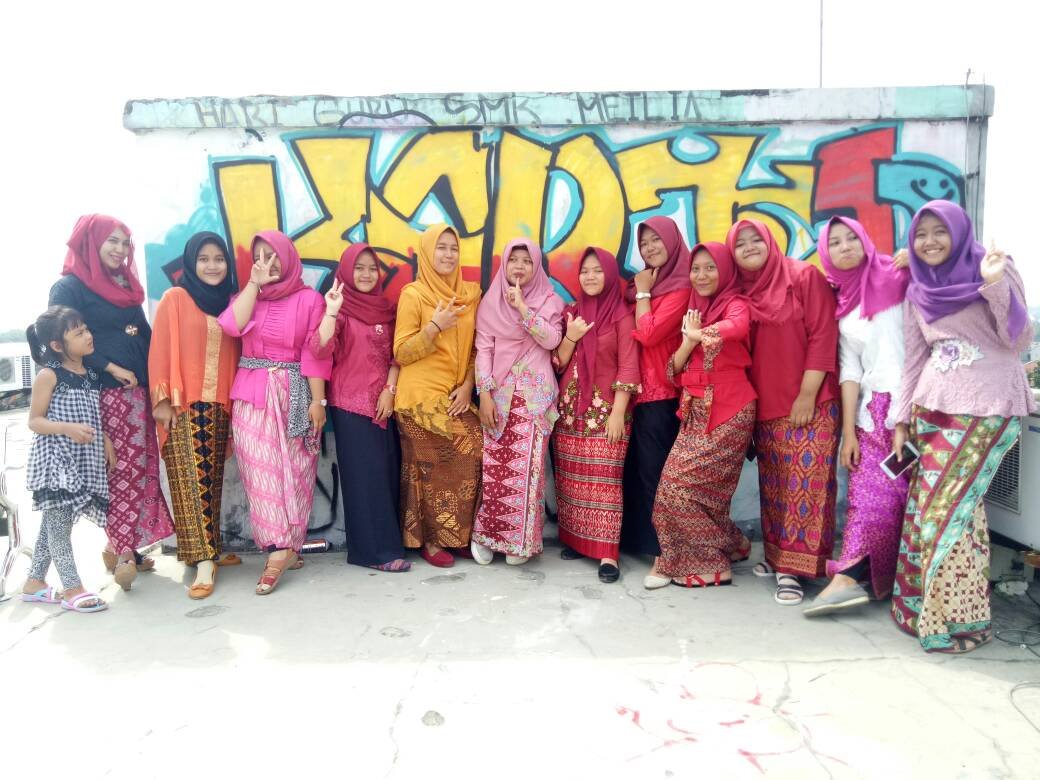 hibahhuy's tweet photo. @smkmeiliamedika #perawat #harikartini https://t.co/vpsM9aO8IP