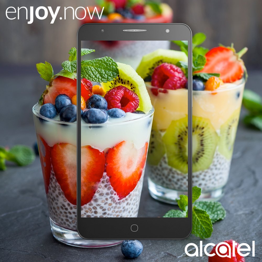 alcatelmobileFR's tweet photo. C'est l'⏳ du... GOÛTER ! LE repas le PLUS important de la journée. Bon appétit ! 😋 #Pop4S #Yummy #EatNow https://t.co/qXuNIRFYMt