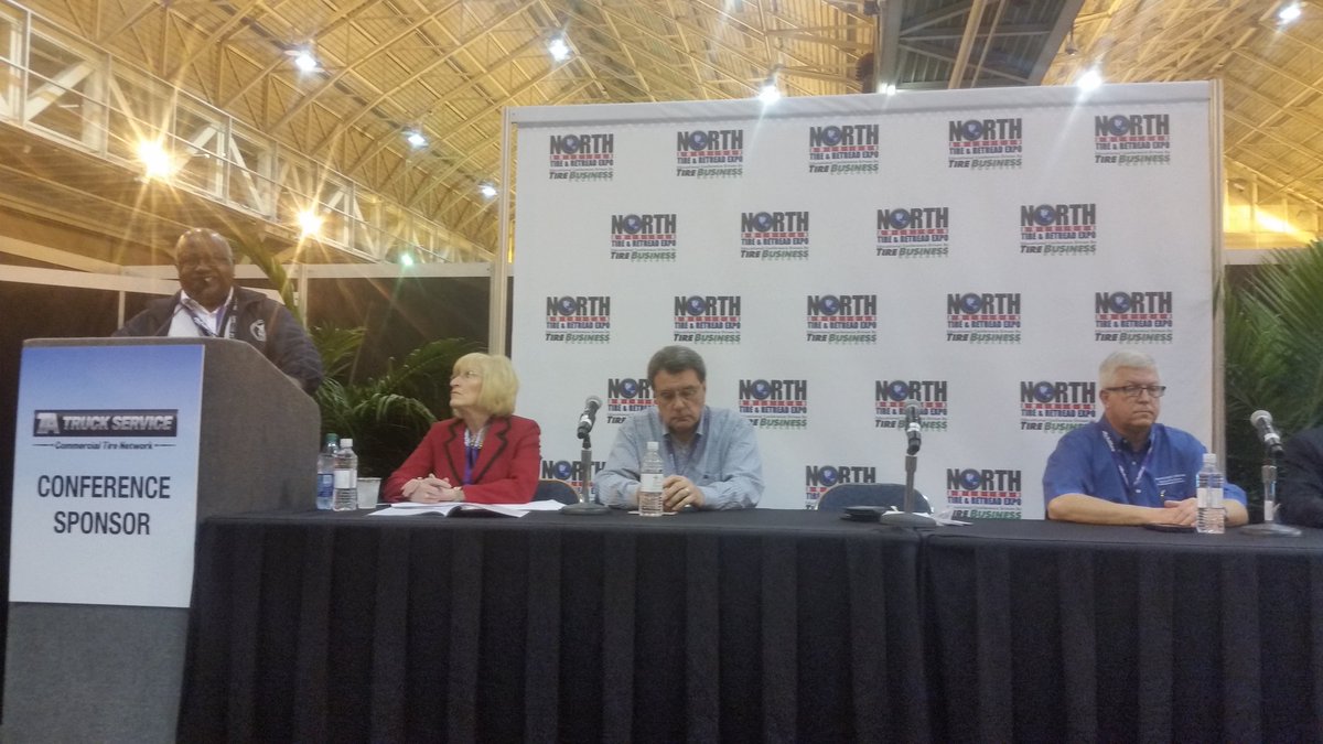 reifenmensch's tweet photo. Commercial dealers discussing health / safety issues at 2017 #NATRE in #NEWORLEANS @usatireexpo https://t.co/7m0OJohEp6