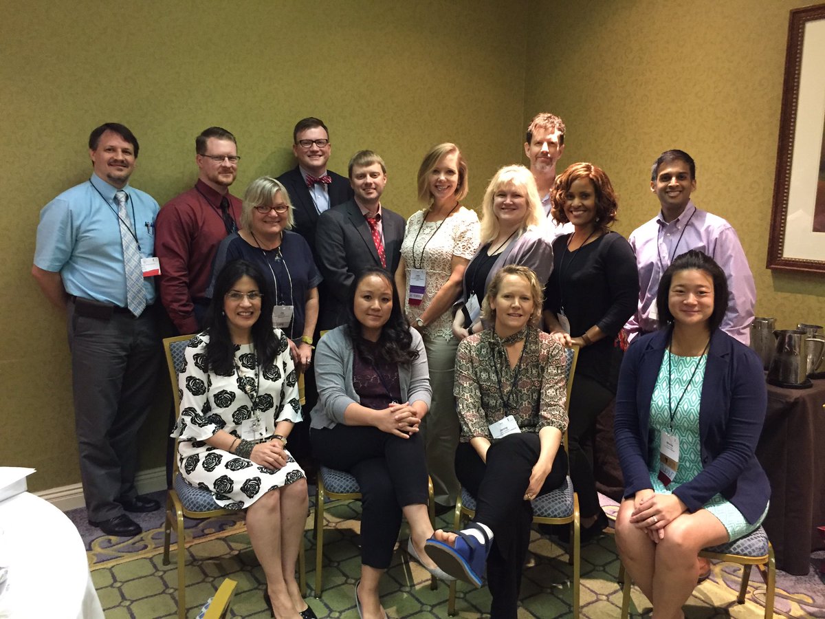 #SGEA2017  Such an honor to join our AAMC LEAD fellows this AM to celebrate successes and professional development of two amazing cohorts