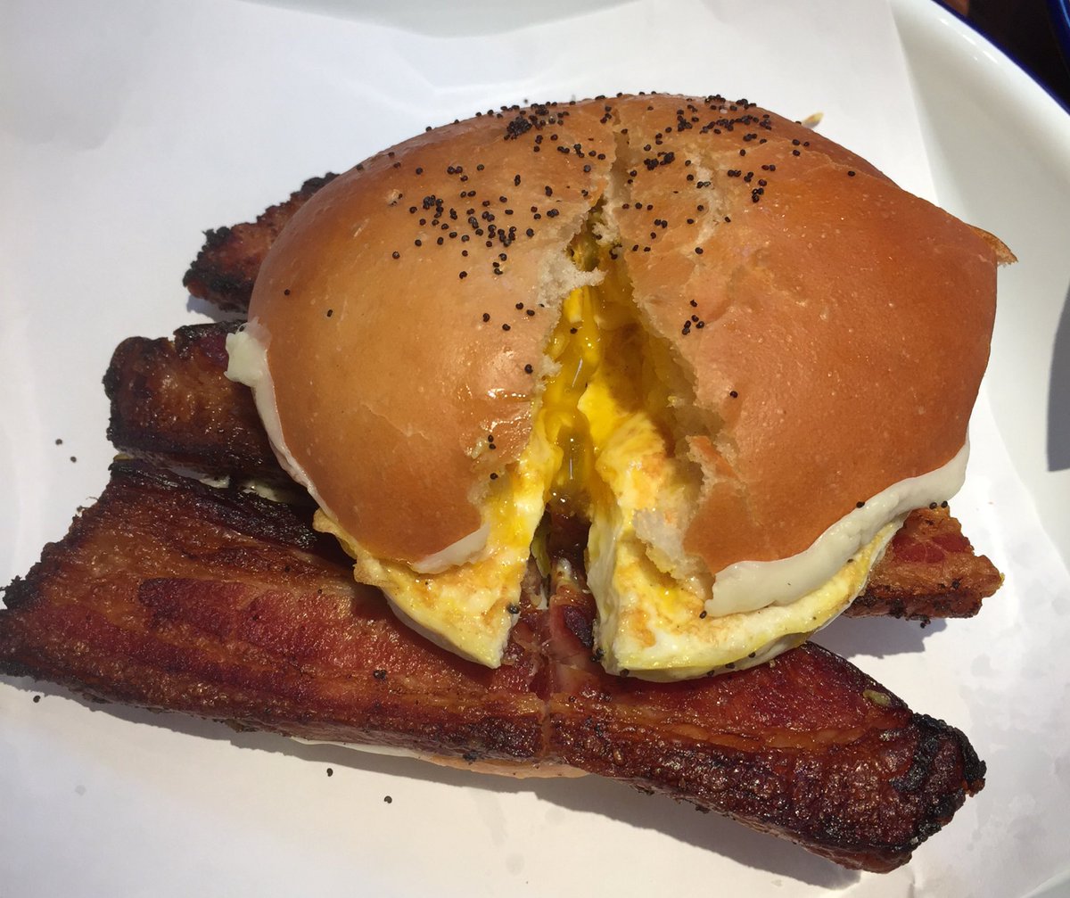 darrenrovell's tweet photo. My lifelong quest to find the perfect bacon, egg &amp; cheese sandwich has ended at @dailyprov in NYC https://t.co/4V43taq0DN
