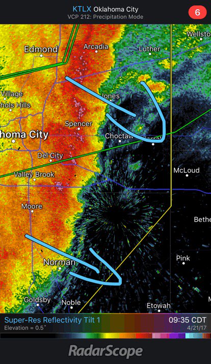 NewallaFD's tweet photo. Severe line of storms moving into the area. Very high winds and lots of rain! #okwx #newallafd https://t.co/Vmua3XxncL