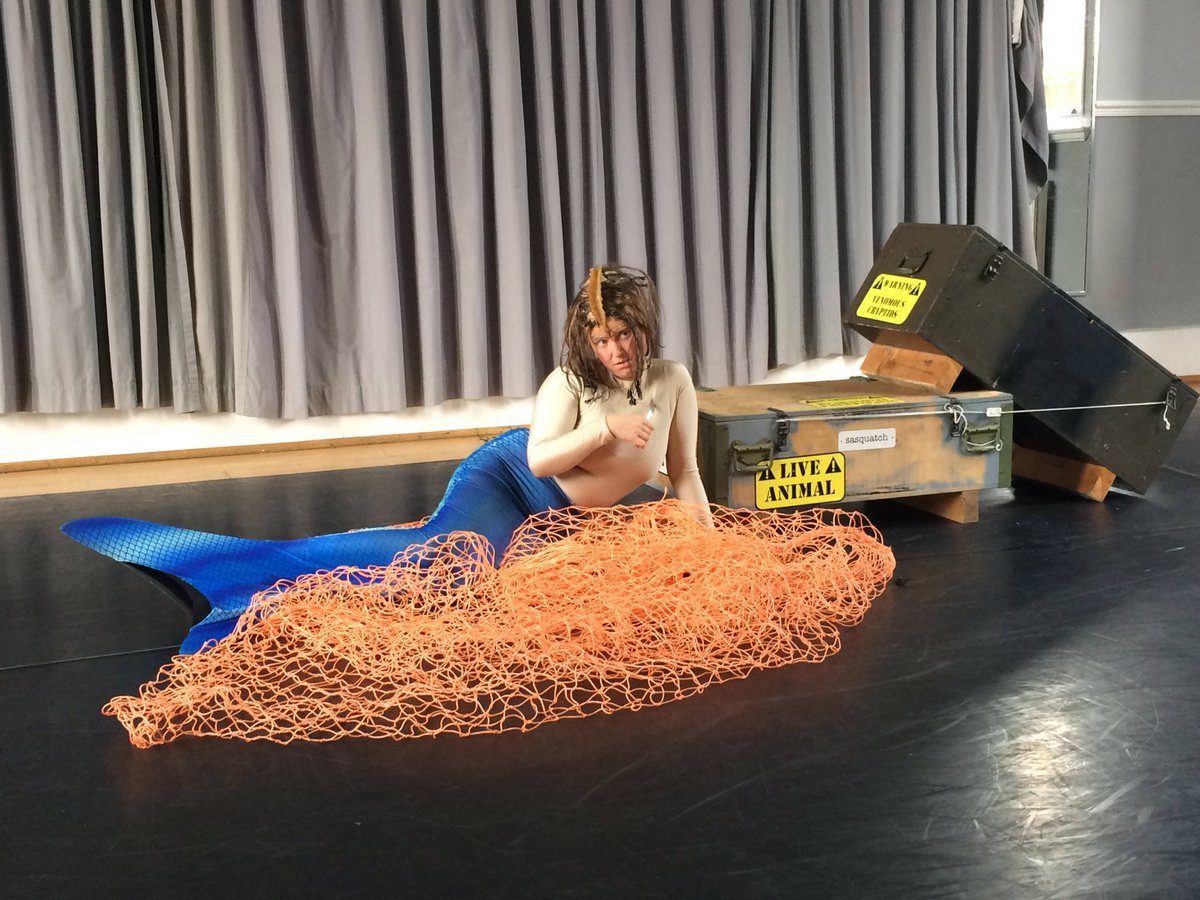 PhysicalFest's tweet photo. Getting ready for bursary week sharing @MDIStudio24 #physicalfest17 #supportingnewwork #mermaids @causticwidows https://t.co/WwkyGQjVj8