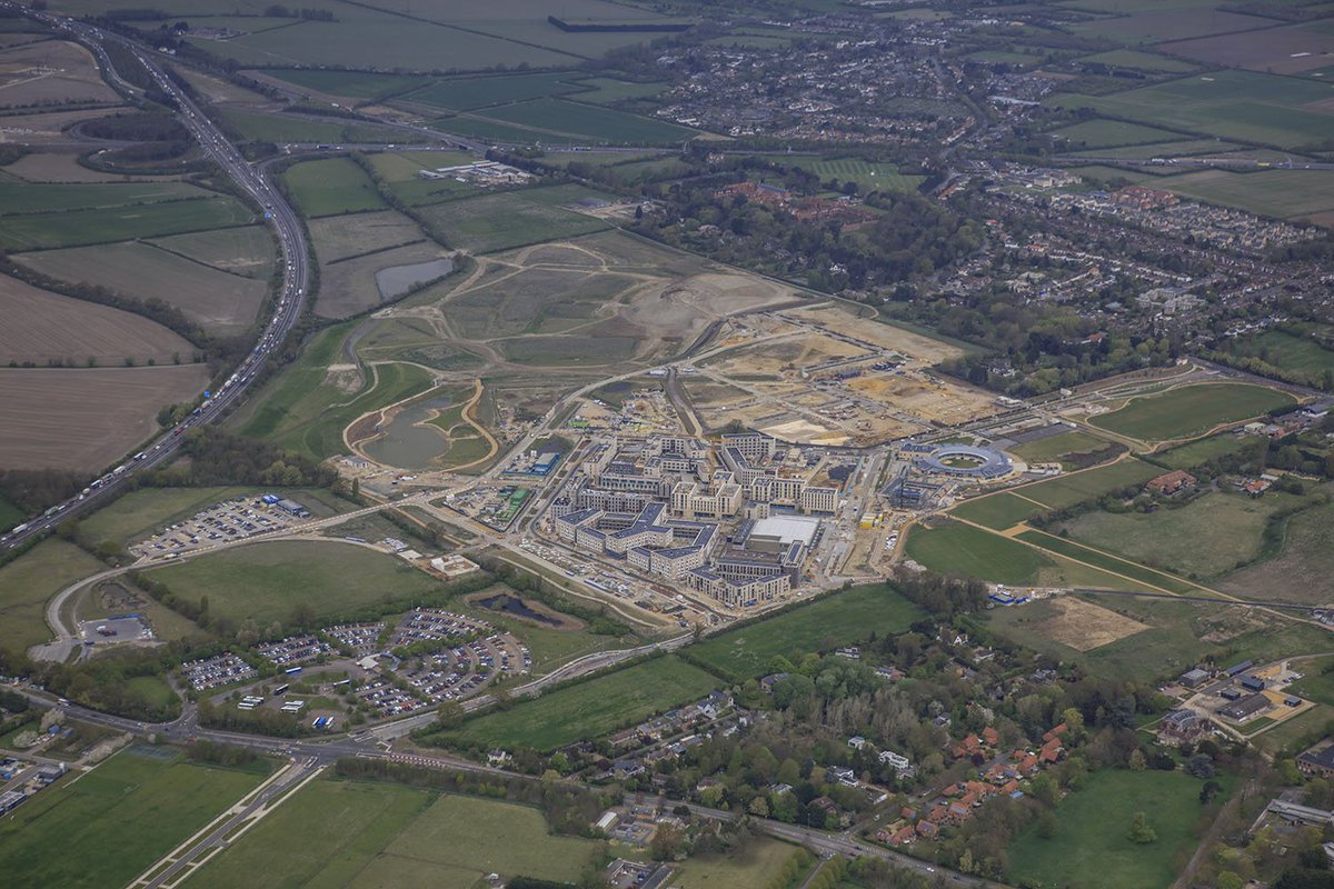 Eddington_Camb's tweet image. New district of Eddington is emerging in Cambridge