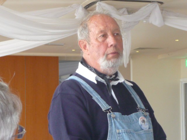 raydixon1066's tweet photo. Deeday White prominent​ local www.oldtown1066 character at #Hastings #Rotary @RotarySE1120 talking on the Priscilla MacBean lifeboat https://t.co/G1OimTnGJW