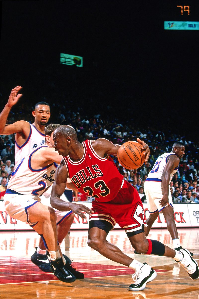 Nube opción gemelo NBA.com on Twitter: "On this date in 1996: Michael Jordan wins 8th ...