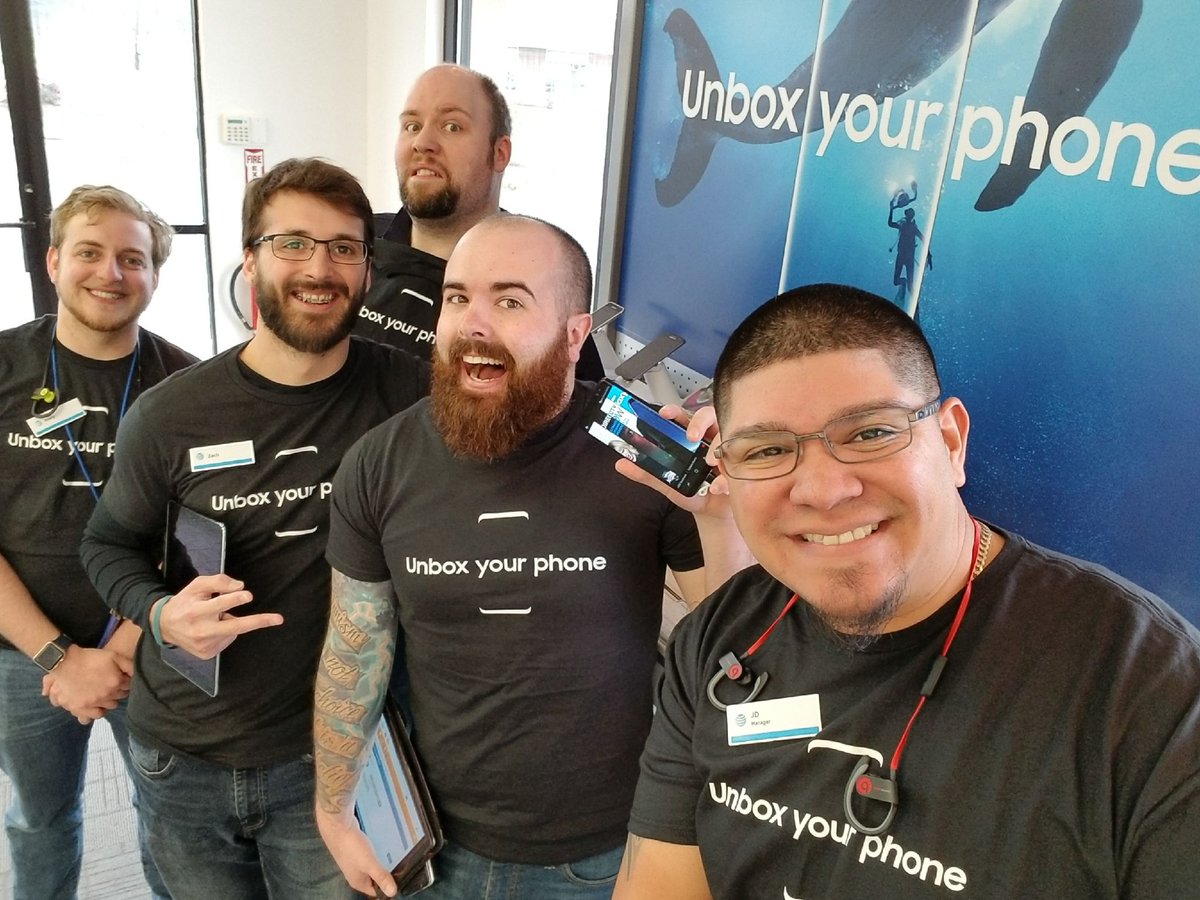 JDizel24's tweet photo. Team Hadley is pumped up to help our customers and #UnboxYourPhone #SamsungGalaxys8 #AT&amp;T @StephenPolis @firas_smadi https://t.co/OZqOOuGHDf