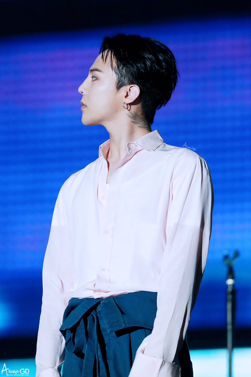 always_gd's tweet photo. 30-1 ๐๐ป #๐
#THIRTYMINUSONE #๐จ
#GD #์ง๋ #GDRAGON #์ง๋๋๊ณค
#AlwaysGD https://t.co/D6INv3mvYH