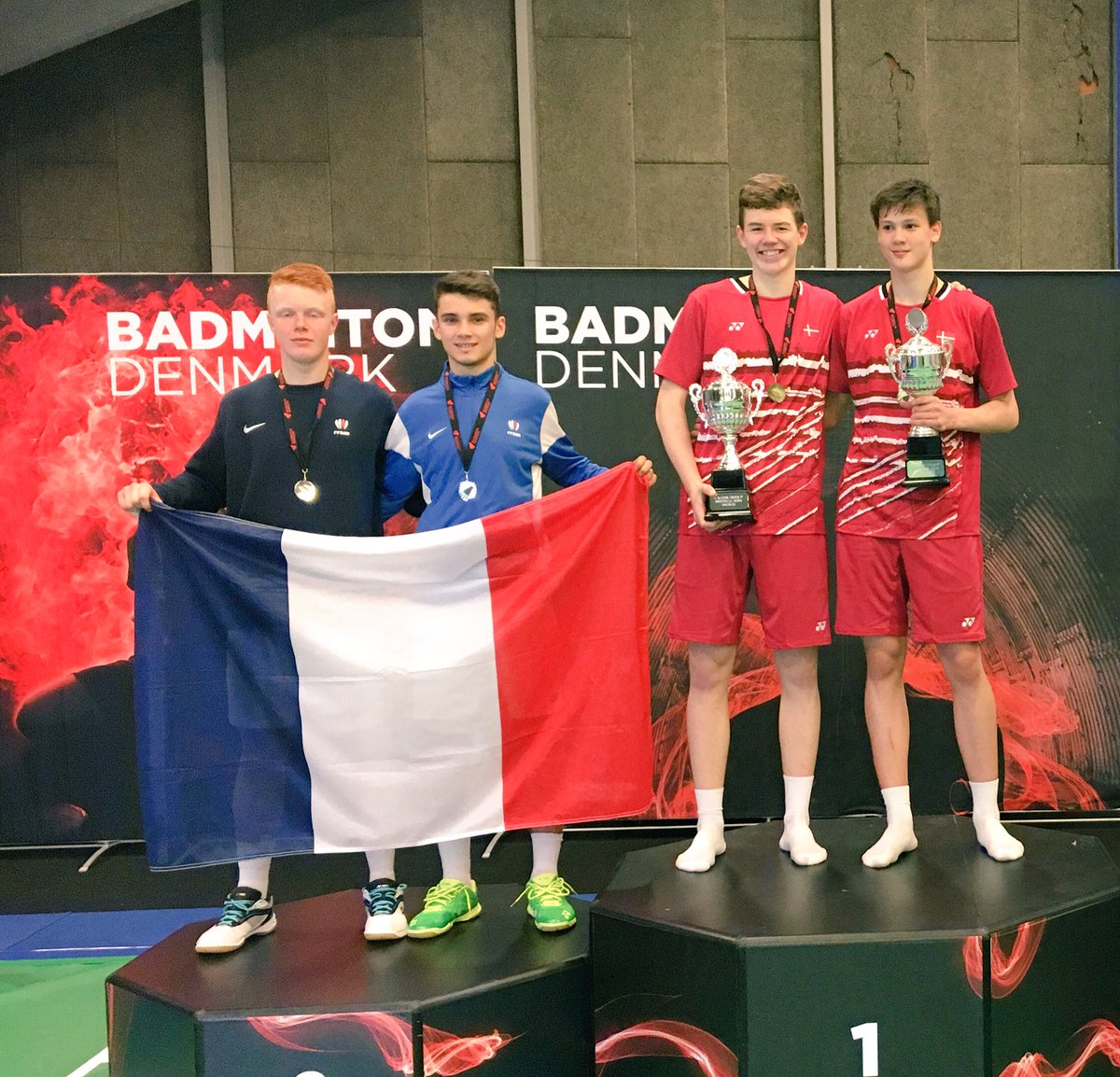 FFBaD's tweet photo. 2 médailles d'argent aux 6 Nations U17 : C.Popov en SH et F.Delrue/M.Briot en DH 👏🇫🇷 https://t.co/hjI7RIEqhq