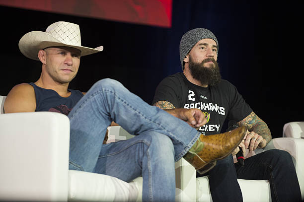 InPunkWeTrustc's tweet photo. UFC Fan Expo - Day 3: 10 July - https://t.co/zmRI8mZcRd [@CMPunk] https://t.co/5d3Jm5LyEQ