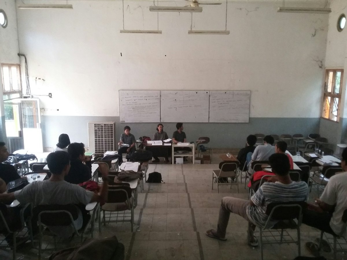 Sesi tanya jawab Visi Misi calon Ketua Umum Imepa Fe Unsri 2017-2018