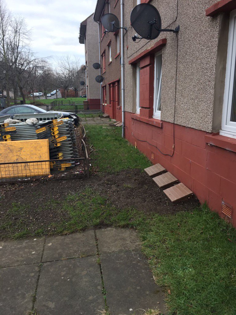 HeatSource_HSS's tweet photo. Thanks to @SGNgas for completing another gas connection on time for our 3 clients in #edinburgh #gas #heatingsystem https://t.co/5N2YU2i1Iw