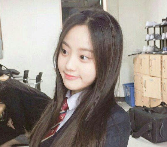rgp_updates's tweet photo. When you're the youngest so you cannot say anything to your older members #rgpmeme #jane #μ¬μΈ #realgirlsproject https://t.co/DgxBgEWmqR