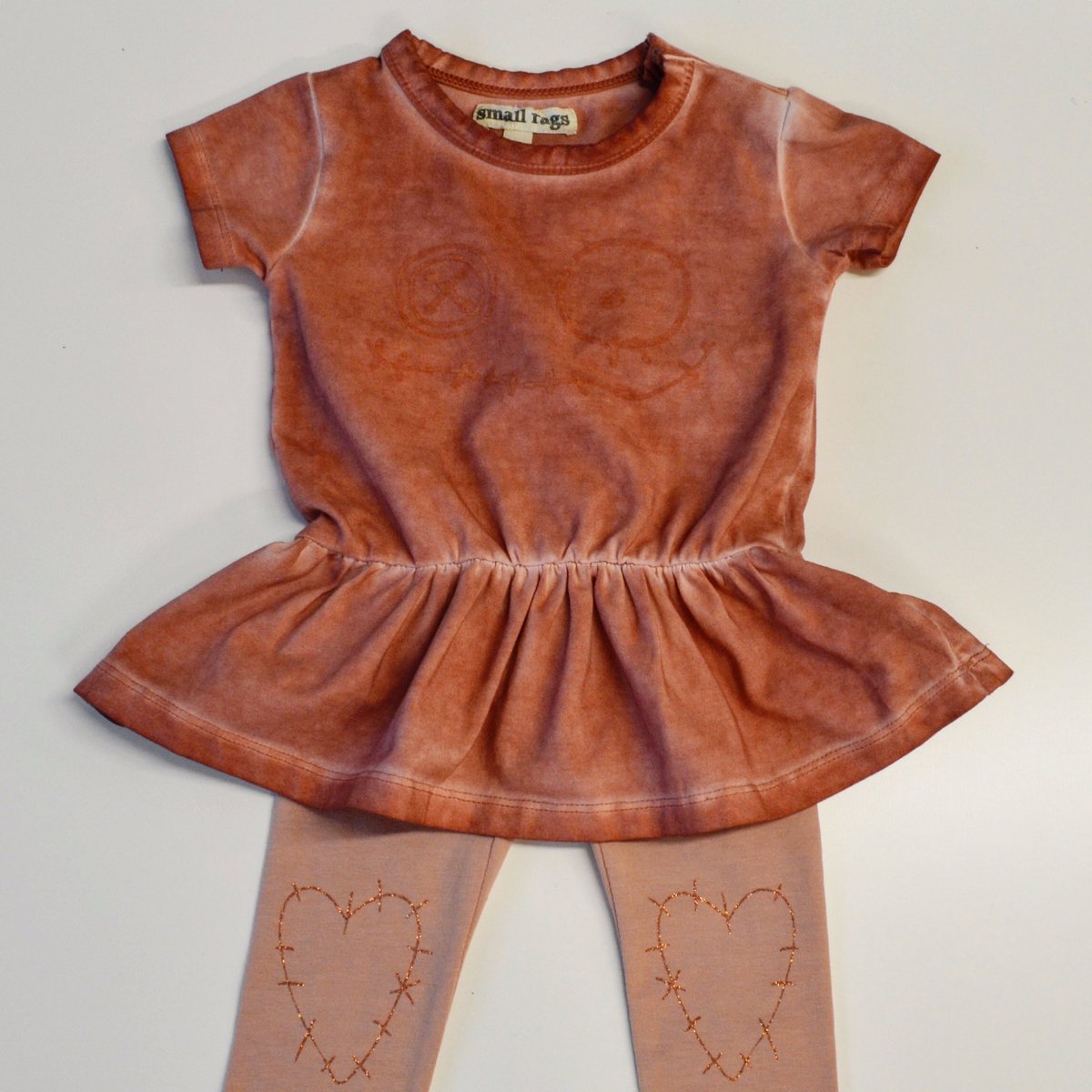 Drooling over this <a href="/smallrags/">small rags</a> outfit #babyfashion #babygirl #smallrags