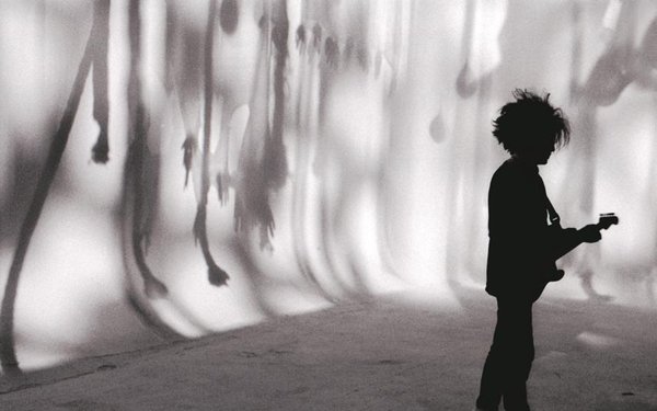 Happy Birthday Robert Smith!
Photo: Andy Vella © 